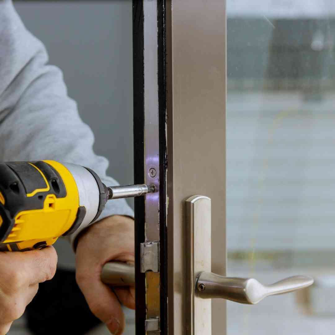 Replacing the Lock vs. Rekeying – What is the Best Choice for Your Home?