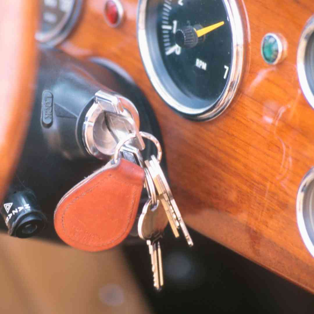 3 Simple Ways to Fix a Car Key That Doesn’t Turn the Ignition
