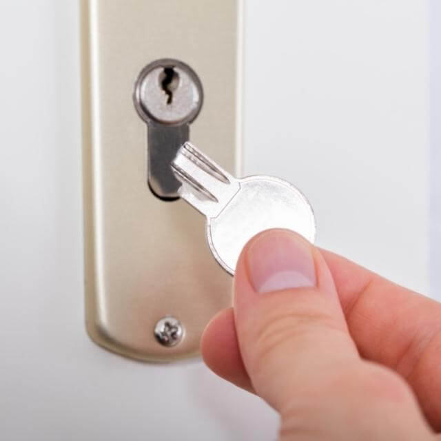 4 Tips on How to Get a Broken Key Out of the Door